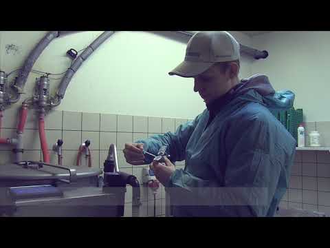 KRUUSE Digital Refractometer for Control of Colostrum