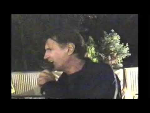 Bojan Bajramović Još i danas zamiriše trešnja Kad se prijatelji rastaju 🇲🇪