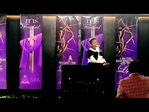 Ndumiso Zungu worshiping @AKR Family Church