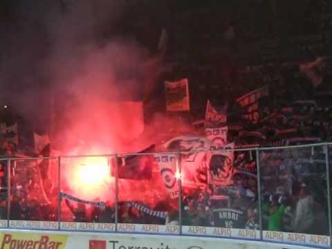 Ambrì Piotta-Lugano, derby del 2/11/2012, curva sud Ambrì (5)