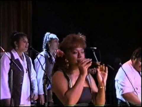 Tina Koronui - E Maine