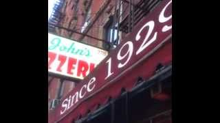 preview picture of video 'New York Italian Greenwich Village'