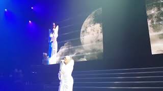 Download lagu Christina Aguilera amazing 'Twice' climax live in Chicago (Liberation Tour 2018) mp3