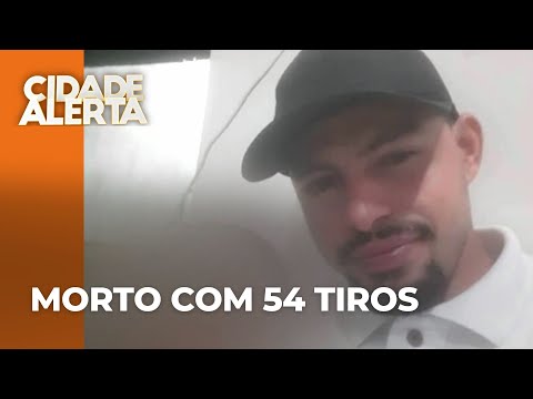 Jovem é morto com 54 tiros dentro de carro; vítima não tinha passagens pela polícia