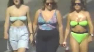 2 LIVE CREW - WE WANT SOME PUSSY