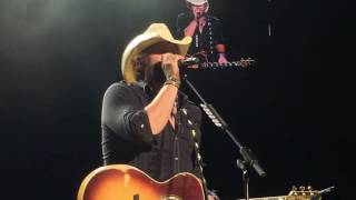 Toby Keith A Few More Cowboys Holmdel NJ 6-18-16