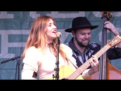 Sultry Sierra Ferrell "The Sea" FreshGrass 2022