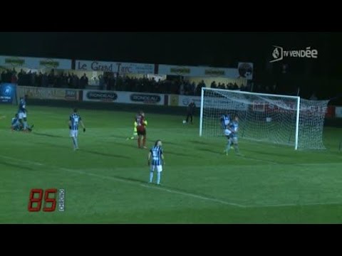 Football - National : Les Herbiers vs Chambly (1-0)