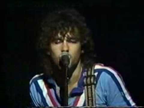 Cold Chisel - Full 1981 Countdown Awards clip with barnsey commentary.