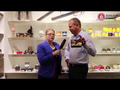 Dirk Richter von Kohlhase&Kopp bei Hacico de auf der Intertabac 2016   Pfeifentabak