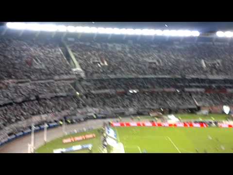 "PORQUE EL MUNDO ME HIZO ASI + LA QUE SE COJE - River Plate vs NewellÂ´s   Torneo Final 2014" Barra: Los Borrachos del Tablón • Club: River Plate