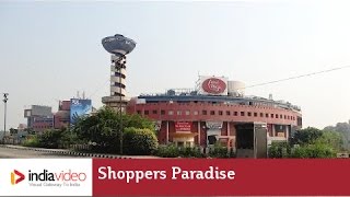 Shoppers Paradise at Delhi's Ansal Plaza 