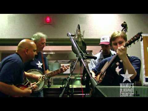 Frank Solivan & Dirty Kitchen - M-80 [Live at WAMU's Bluegrass Country]