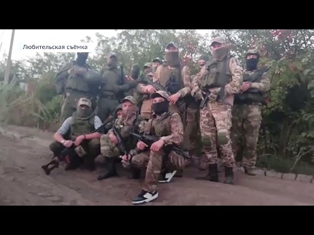 Военнослужащие Приангарья поздравили школьников с Днём знаний