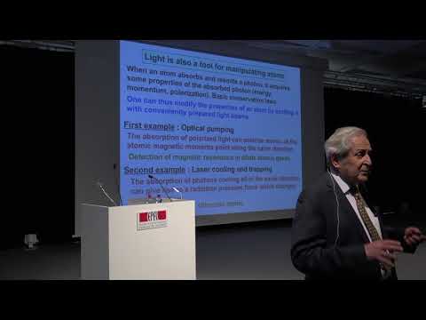 Claude  Cohen-Tannoudji : Manipulating atoms with light