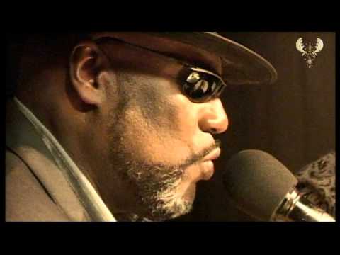 Big Daddy Wilson - Who's dat knocking? Live @ the Bluesmoose café