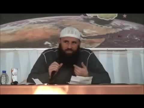 Sestre koje u džamiji nose nikab, a na ulicama ili u trgovini ne nose - Elvedin Pezić, 2015.