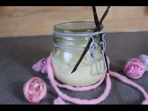 Vanillesoße selbst gemacht / originale & vegane Version / ganz einfach und lecker / Sallys Welt