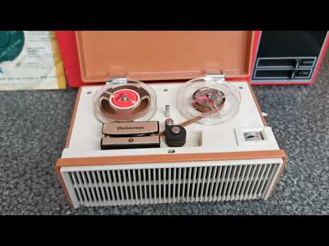 Demo Hitachi Belsona Transistor Seven TRQ-399 Portable Reel To Reel Tape Player Soon It's Gonna Rain