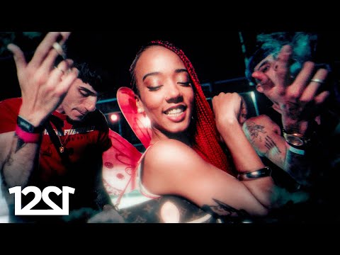 Jhonny Weezy, LaBlackie, Kastillo - Whine Up (Video Oficial)