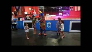 Payaso Pikorete Plant City FL Cumpleaños Patorazzi en Los Ponceños Bar & Grill