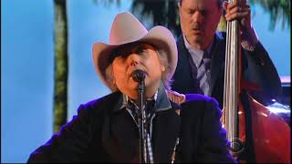 TV Live: Dwight Yoakum - "Gone" (Colbert 2016)