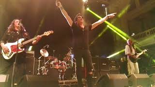 TNT - Tonight I&#39;m Falling (Live @ Hair Metal Heaven Festival)