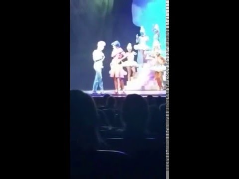 Yoran de bont- Hoofd in de wolken