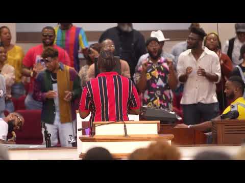 Brighter Day Community Choir -- "Come Thou Almighty King" (Processional)