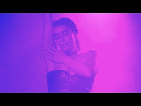 download lagu mp3 mp4 Sevdaliza Koncert, download lagu Sevdaliza Koncert gratis, unduh video klip Sevdaliza Koncert