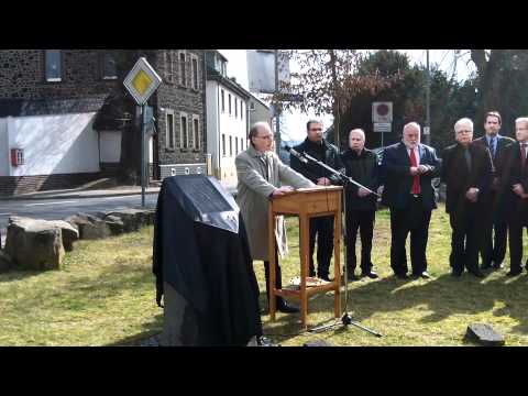 Einweihung von Gedenk- und Stolpersteinen in Kettig am 19. März 2012