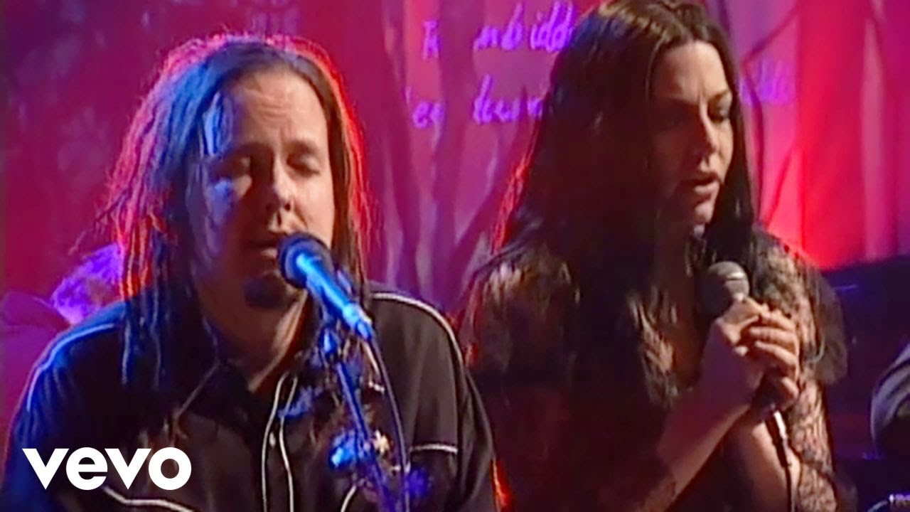 Korn ft. Amy Lee — Freak On A Leash (Live)