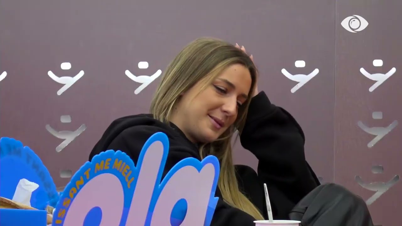 Ti mendon se unë jam e varur nga Rogerti/ Juela bisedon me Artanin, ndërhyn Rogerti