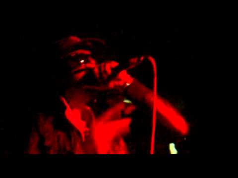 Emis Killa   Non Fa Per Me @ Le Club