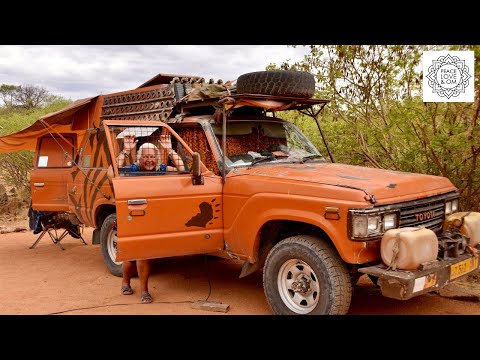 Lilli (65) reist alleine durch Afrika - Leben im Toyota Landcruiser