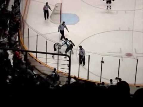 08-26-09 George Parros fight vs Jody Shelley
