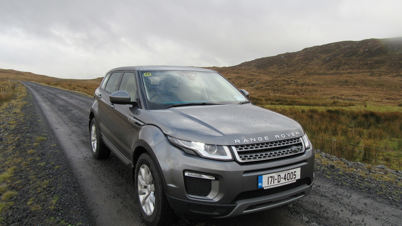 Extended Review: 2017 Range Rover Evoque SE