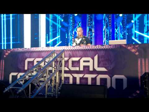 Radical Redemption LIVE on his own stage ! | Intro (10min) @ Intents Festival 2015 SAT (06.06.15)
