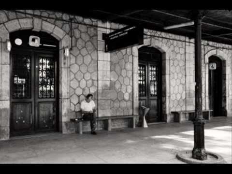 Čekaj me, ja sigurno neću doći / Wait for me and I will not come - Vlada Divljan feat. kowalski