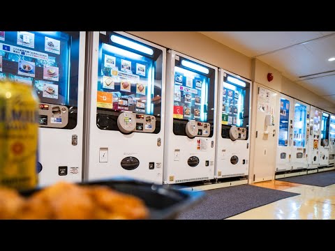, title : '3 Days Vending Machine Overnight Ferry Cruise🛳 in JAPAN  | Fukuoka to Tokyo 【4K】'