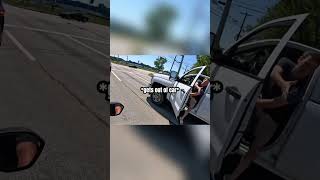 Biker Confronts a Truck Driver... (@MotoholicSociety)