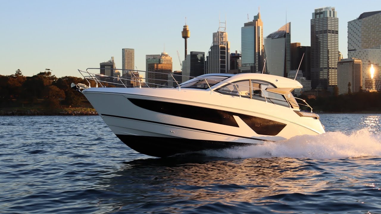New Beneteau Gran Turismo 41 cruising Sydney Harbour