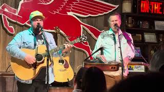 Trey Hensley &amp; Rob Ickes - John Deere Tractor (Lawrence Hammond / Larry Sparks) last verse + chorus