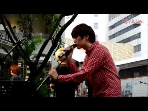 [FANCAM] 290912 B1A4 Sound Check at One FM the One Concert in Malaysia