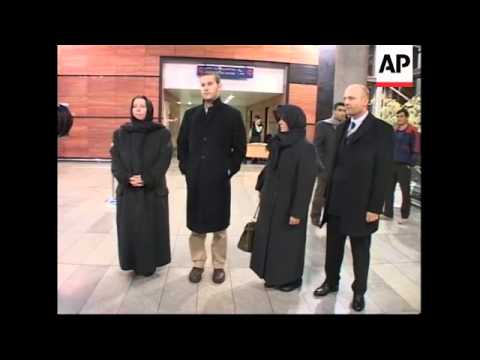 Excl intv with wife of Robert Levinson, fmr FBI agent who went missing in March