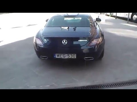 Mercedes-Benz SLS AMG