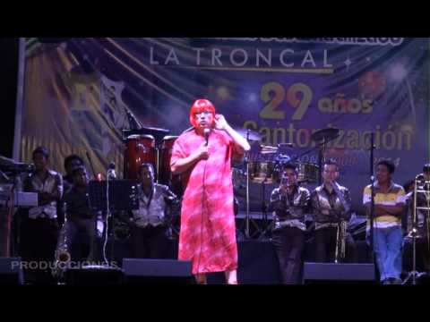 La Vecina En La Troncal