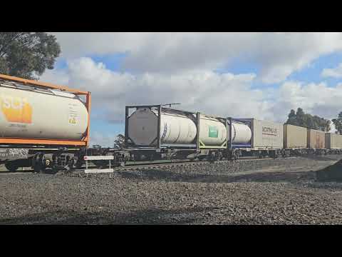 4PM4 PN Steelie + intermodal to Melbourne, 1203, 30/6/24, Deep Lead Loop VIC