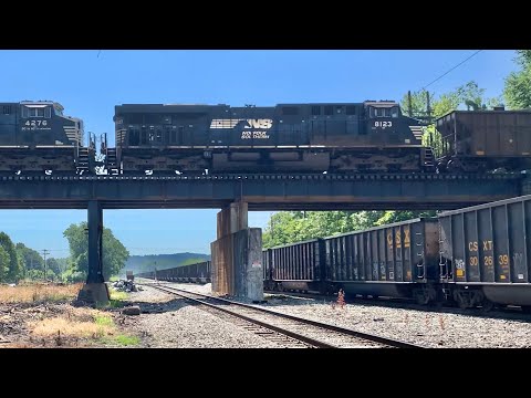 7 Locomotive Coal Train Goes Over Coal Train!  Norfolk Southern Train Over CSX, Kenova West Virginia