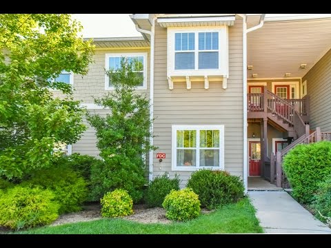 20 Fox Den Drive, Unit 203, Fletcher, NC